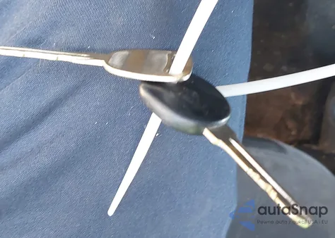 2001 Chevrolet Silverado 1500 Ls from USA, damaged, VIN 2GCEC19V011395207